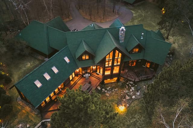 Holidaze featured Home: Wild Castle - Be a king or a queen for a day, in the Norwegian wilderness!!